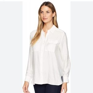 Vince Camuto size Large Cream Button-Up Shirt two pocket long sleeve rumple top